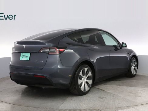 Used 2020 Tesla Model Y Performance image 12