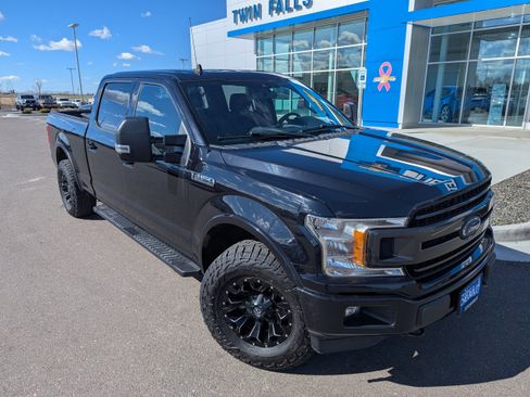 Used 2019 Ford F150 XLT w/ Equipment Group 302A Luxury image 4