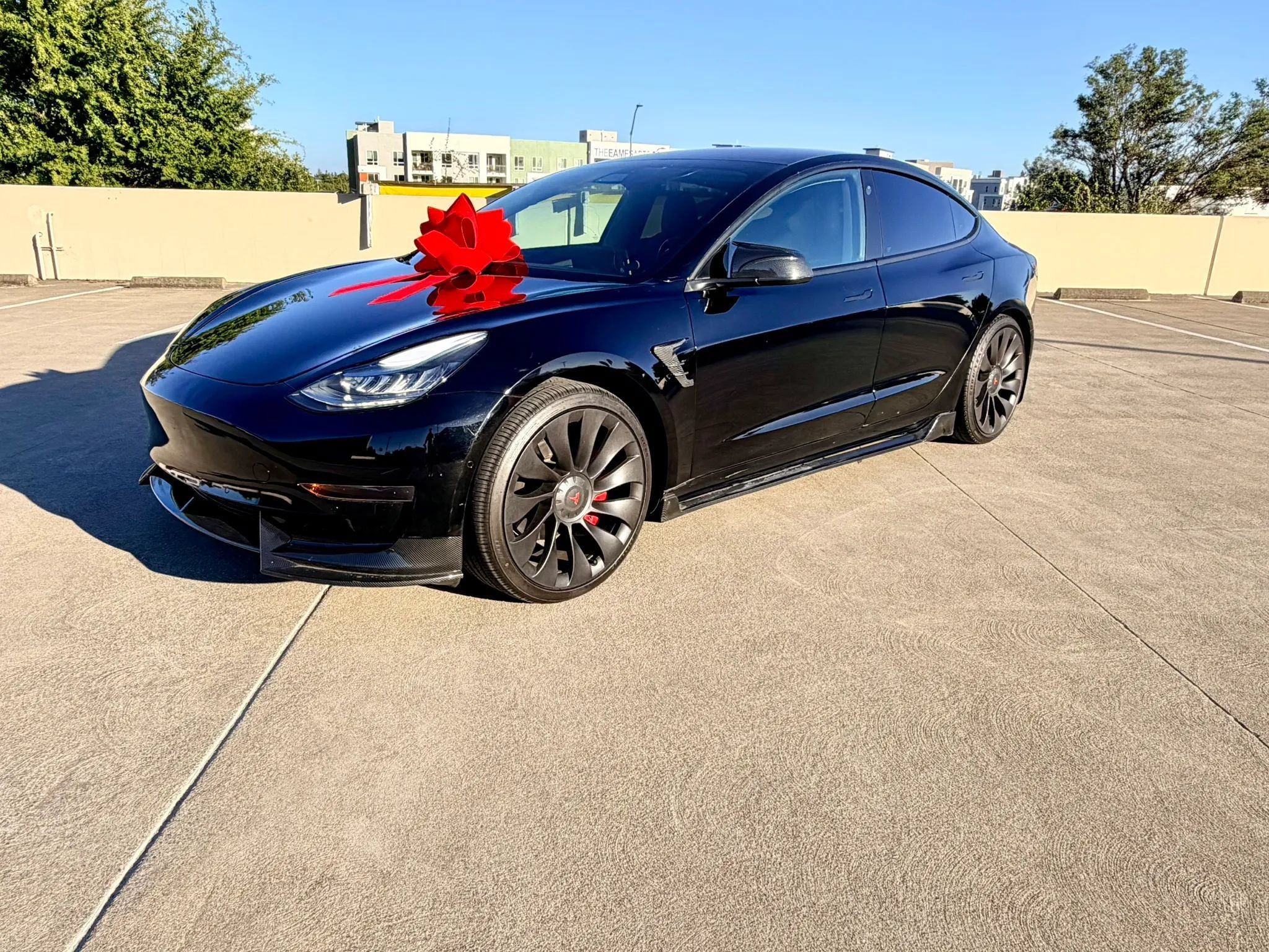 Used 2018 Tesla Model 3 Mid Range RWD image 8