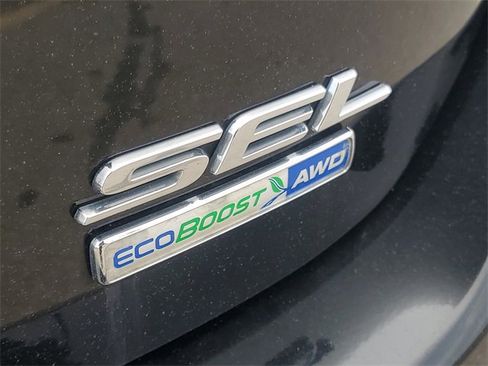 Used 2015 Ford Edge SEL w/ Equipment Group 201A image 11