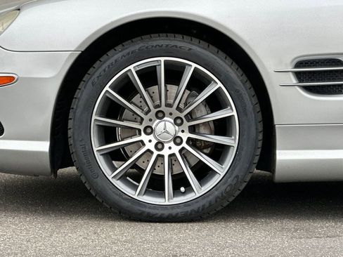 Used 2005 Mercedes-Benz SL 500 image 25