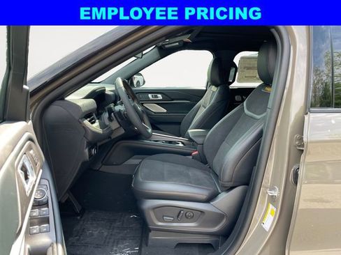 New 2026 Ford Explorer Tremor w/ Tremor Ultimate Package AWD/4WD image 9