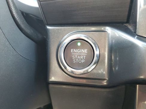 Certified 2022 Ford F150 XLT w/ Equipment Group 302A High image 29