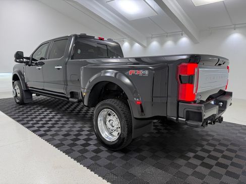 Used 2026 Ford F450 Platinum w/ Platinum Plus Package AWD/4WD image 4