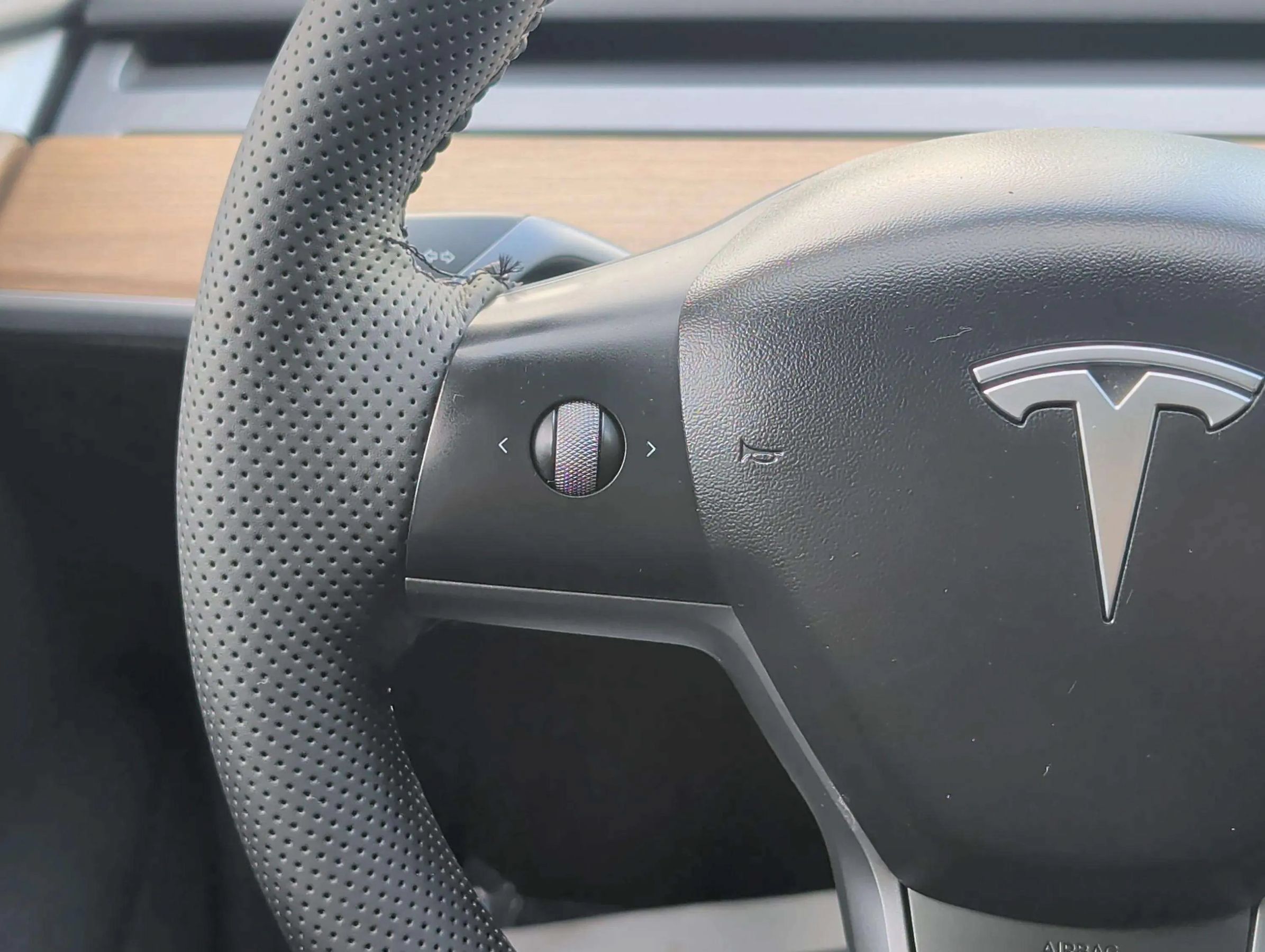 Used 2022 Tesla Model 3 Standard Range RWD image 23