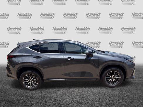 Used 2024 Lexus NX 250 FWD w/ Towing Package (2000 Lbs) image 11