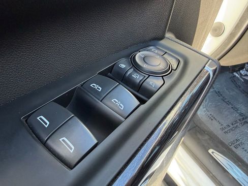 Used 2023 Chevrolet Silverado 2500 LTZ image 16