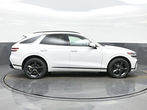 New 2026 Genesis GV70 2.5T Sport Prestige image 7