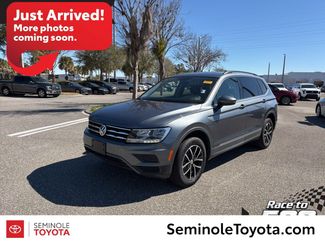 Used 2021 Volkswagen Tiguan SE video 1