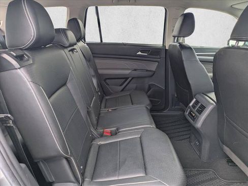 Used 2023 Volkswagen Atlas SE FWD image 19