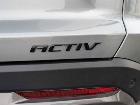 Used 2025 Chevrolet Equinox ACTIV w/ Safety and Technology Package image 31