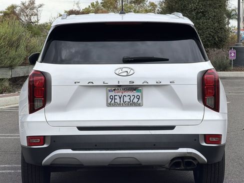 Used 2020 Hyundai Palisade SEL w/ Premium Package FWD image 5