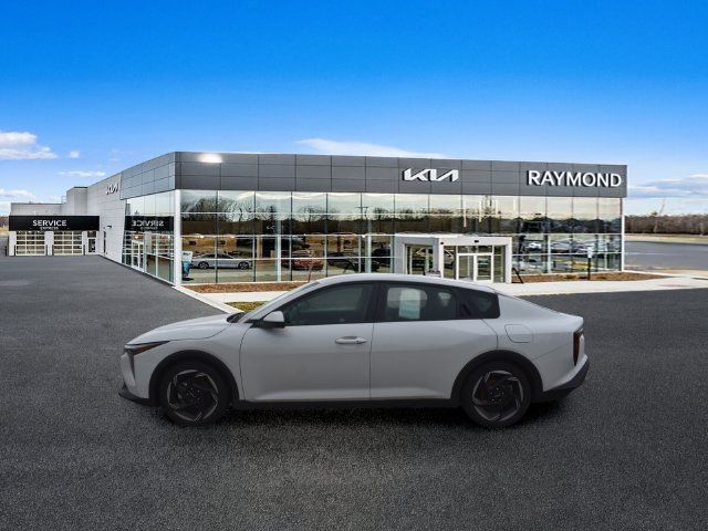 Certified 2025 Kia K4 EX FWD image 7