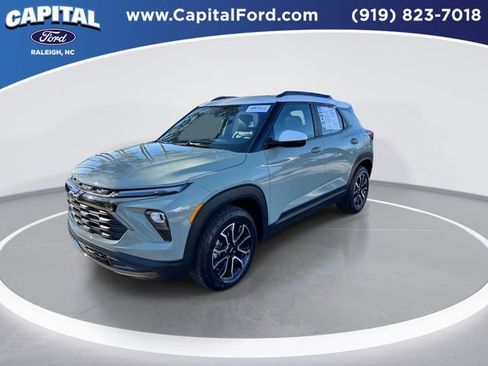 Used 2024 Chevrolet TrailBlazer ACTIV w/ Convenience Package image 4