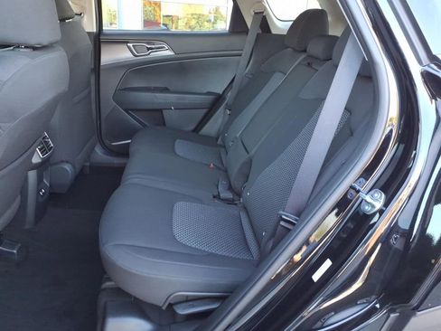 New 2026 Kia Sportage LX FWD image 9