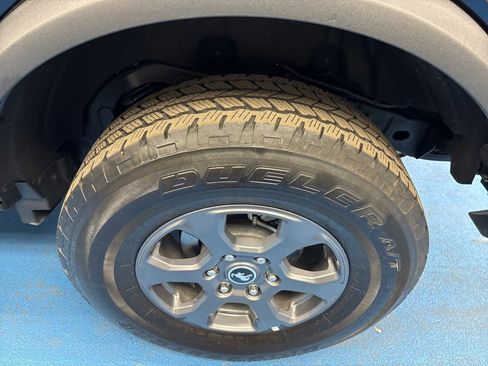 Used 2025 Ford Bronco Big Bend image 17