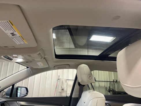 Certified 2024 Cadillac XT5 Premium Luxury AWD/4WD image 13