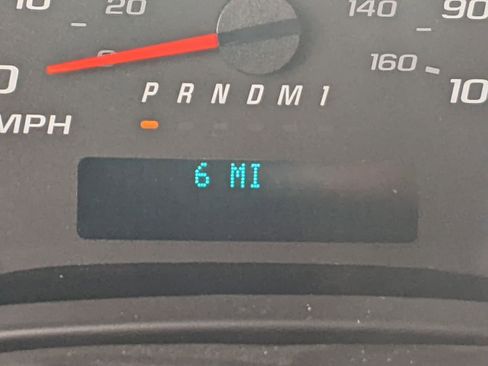 New 2025 Chevrolet Express 3500 w/ Power Convenience Package image 15