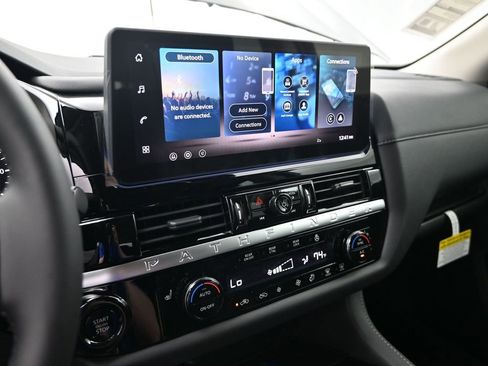New 2026 Nissan Pathfinder SV AWD/4WD image 20