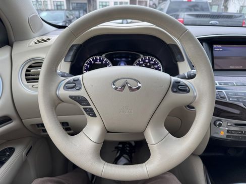 Used 2014 INFINITI QX60 AWD w/ Premium Package image 21