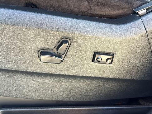 Used 2018 Dodge Grand Caravan SE image 21