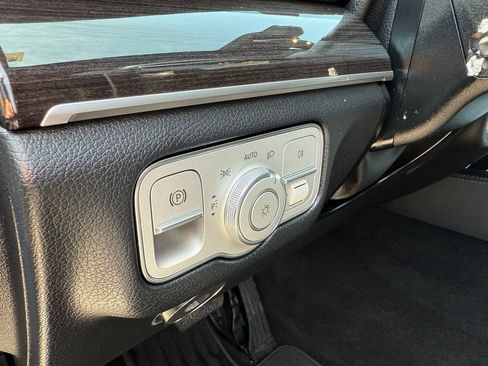 Used 2020 Mercedes-Benz GLE 350 GLE 350 image 6