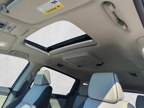 New 2026 Honda Odyssey Elite image 17