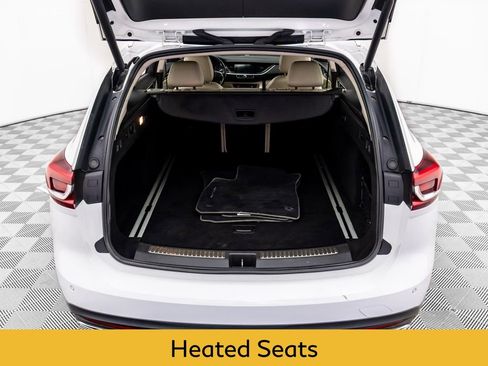 Used 2019 Buick Regal Essence w/ Driver Confidence Package I image 18