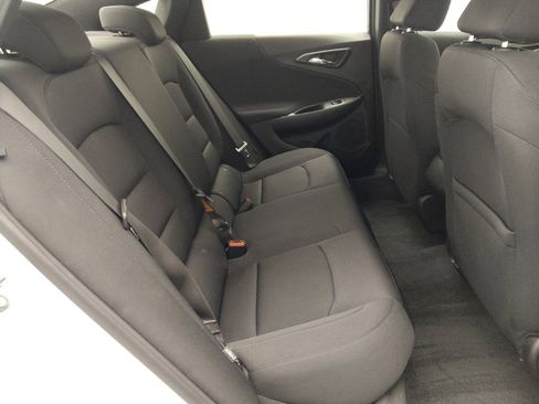 Used 2024 Chevrolet Malibu LS FWD image 19