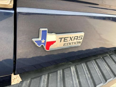 Used 2014 Ford F150 XLT w/ Equipment Group 302A Luxury AWD/4WD image 9