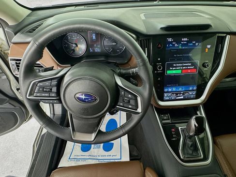 Used 2023 Subaru Outback Touring AWD/4WD image 13