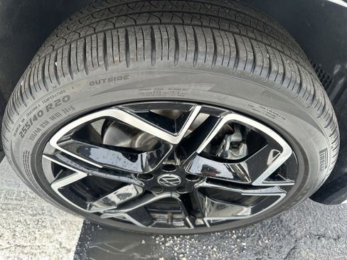 Used 2026 Volkswagen Tiguan SEL R-Line AWD/4WD image 6