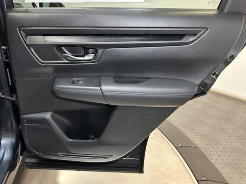 Used 2025 Honda CR-V EX image 34