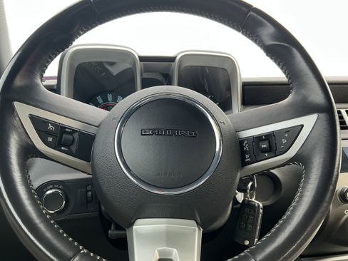 Used 2010 Chevrolet Camaro LT w/ RS Package RWD image 7