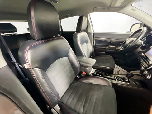 Used 2024 Mitsubishi Outlander Sport SE AWD/4WD image 30