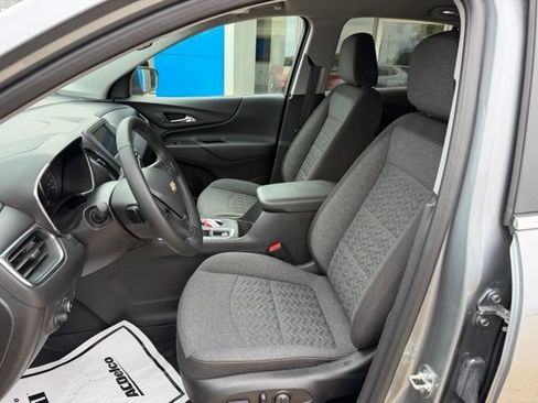 Used 2024 Chevrolet Equinox LT w/ LPO, Floor Liner Package AWD/4WD image 12