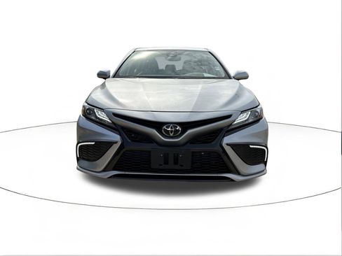 Used 2024 Toyota Camry XSE image 8