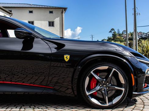 Certified 2024 Ferrari Purosangue AWD/4WD image 16