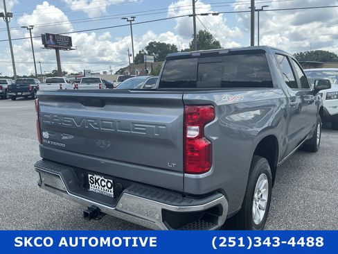 Used 2019 Chevrolet Silverado 1500 LT w/ Convenience Package AWD/4WD image 5