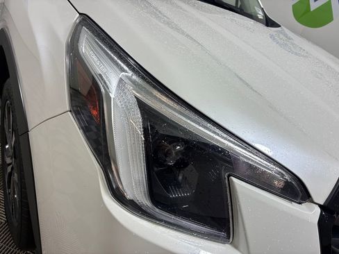 Used 2023 Subaru Forester Limited image 32