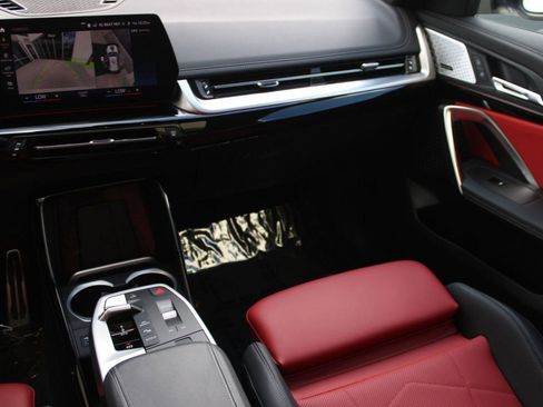 Used 2023 BMW X1 xDrive28i w/ Premium Package image 30