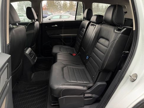 Used 2021 Volkswagen Atlas SEL Premium w/ MDO Package (Bench Seat) AWD/4WD image 24