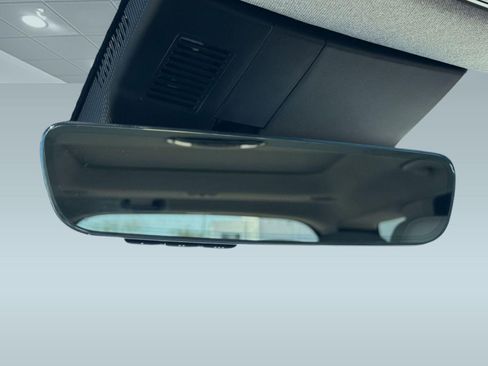 Used 2023 Hyundai Palisade Limited w/ Cargo Package image 17