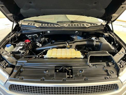 Used 2019 Ford F150 Platinum w/ Equipment Group 701A Luxury image 47