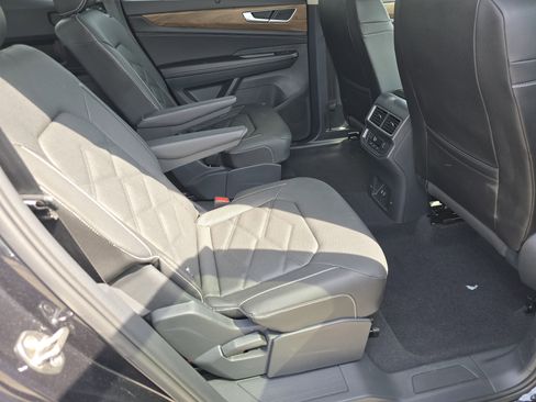 New 2026 Volkswagen Atlas SE AWD/4WD image 18