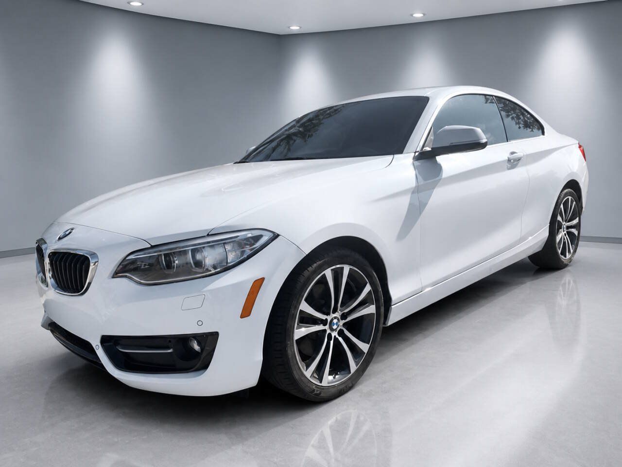 Used 2017 BMW 230i Coupe RWD image 1