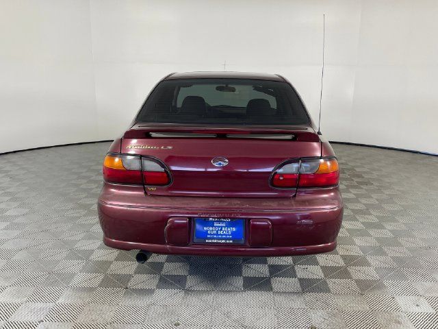 Used 2001 Chevrolet Malibu LS w/ Preferred Equipment Group 1 FWD image 22