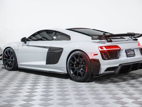 Used 2018 Audi R8 V10 plus AWD/4WD image 17