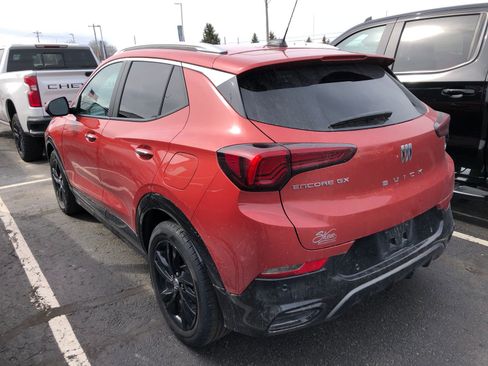 Used 2024 Buick Encore GX Sport Touring w/ Advanced Technology Package image 5