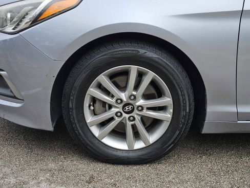 Used 2016 Hyundai Sonata SE image 8